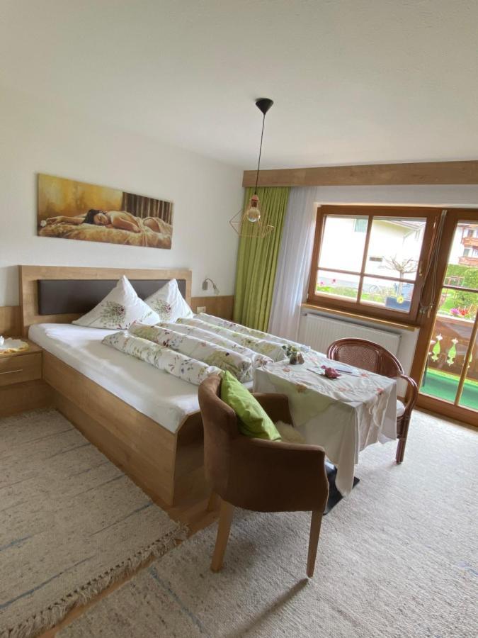 Gaestehaus Waltraud Langenfeld Ngoại thất bức ảnh
