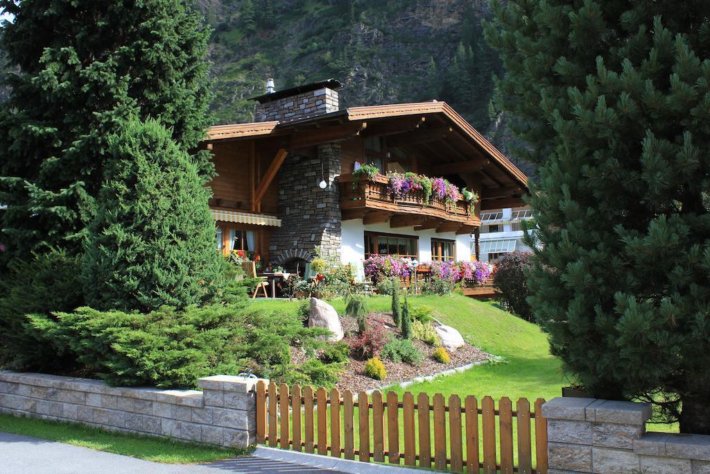 Gaestehaus Waltraud Langenfeld Ngoại thất bức ảnh